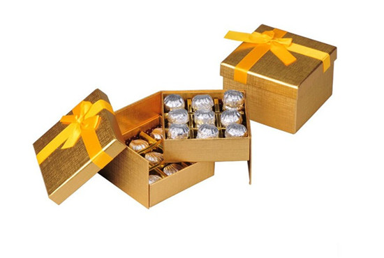 金色经典高档巧克力包装盒