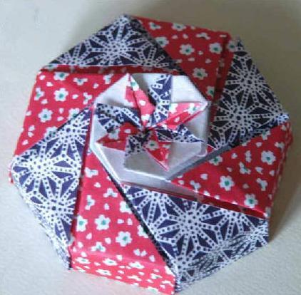 八角折纸礼品盒